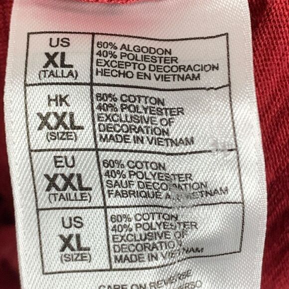 Disney Women's Pullover Mickey Mouse Sequins Long Sleeve T-Shirt Red Size XL - Picture 8 of 9